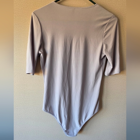 GoJane Soft Gray Bodysuit - Picture 2 of 4